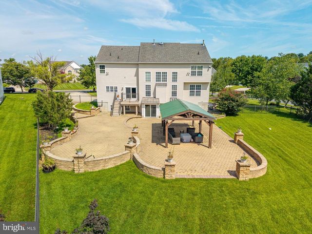 10 TARA DR, Sewell, NJ 08080