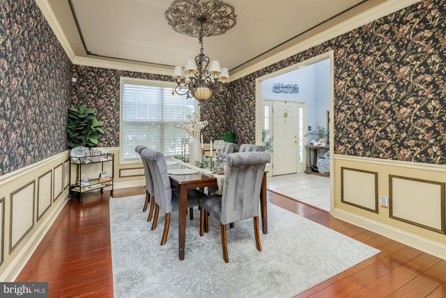 10 TARA DR, Sewell, NJ 08080