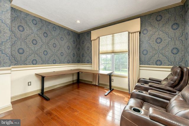 10 TARA DR, Sewell, NJ 08080