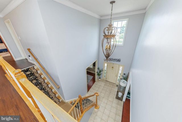 10 TARA DR, Sewell, NJ 08080