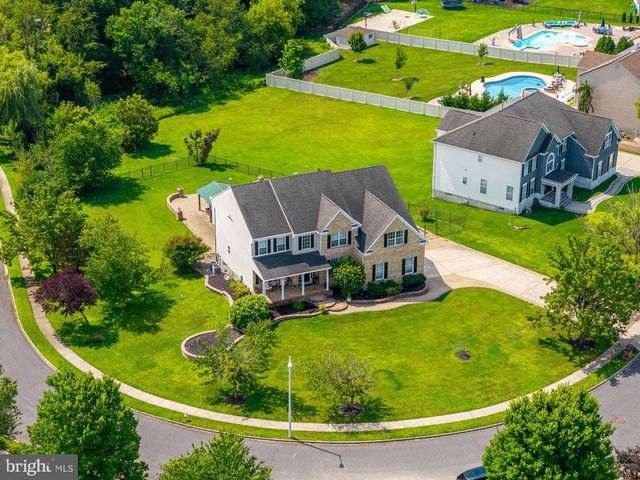 10 TARA DR, Sewell, NJ 08080