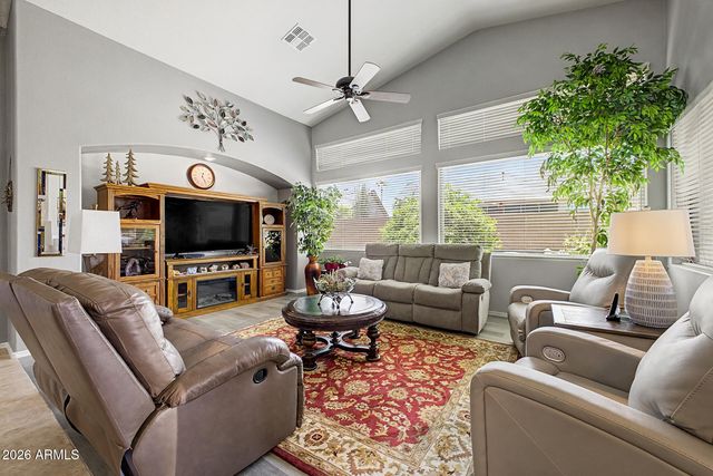 17967 W Stinson Drive, Surprise, AZ 85374