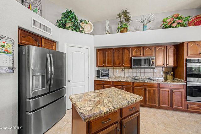 17967 W Stinson Drive, Surprise, AZ 85374