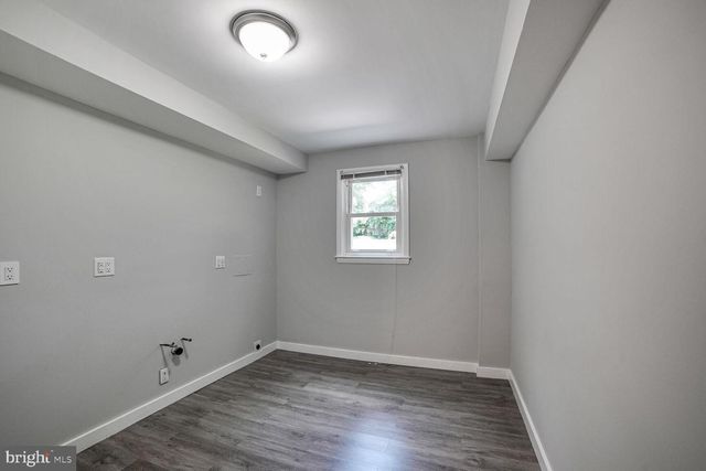 716 DOWNS DR, Silver Spring, MD 20904