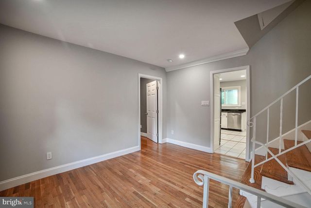 716 DOWNS DR, Silver Spring, MD 20904