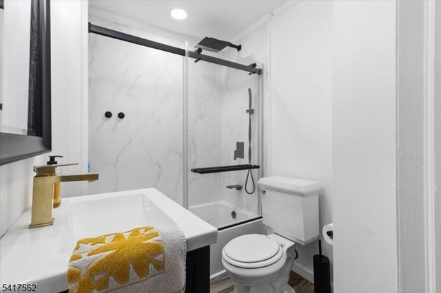 12 Dayton Crescent, Bernardsville Boro, NJ 07924