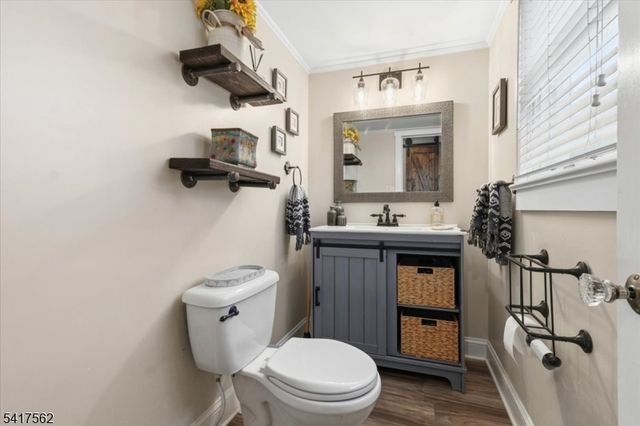 12 Dayton Crescent, Bernardsville Boro, NJ 07924