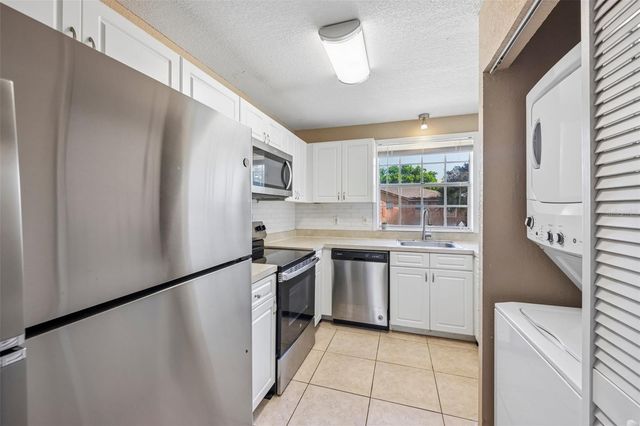 2313 HAYWOOD COURT 201, Maitland, FL 32751