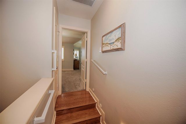 2402 Clippers Square, Nassau Bay, TX 77058