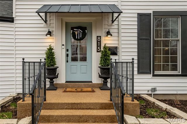 815 Brookside Drive, Glendale, MO 63122