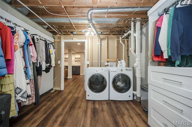 815 Brookside Drive, Glendale, MO 63122