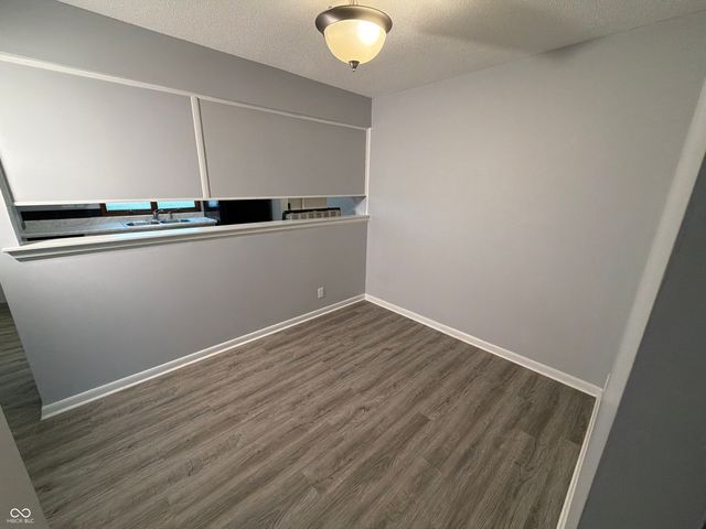 8214 Forsythia Court, Indianapolis, IN 46219