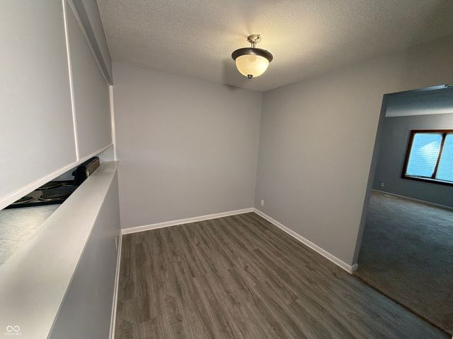 8214 Forsythia Court, Indianapolis, IN 46219