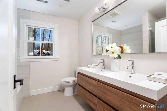 49 Salisbury Road, Darien, CT 06820