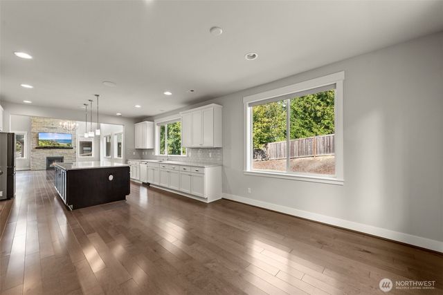 9818 NE 162nd Street, Bothell, WA 98011
