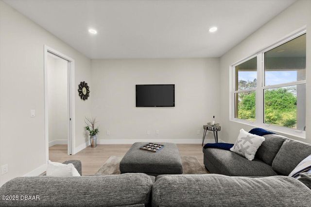 72 Aurora Avenue, Ponce Inlet, FL 32127