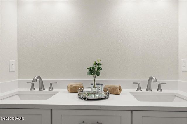 72 Aurora Avenue, Ponce Inlet, FL 32127