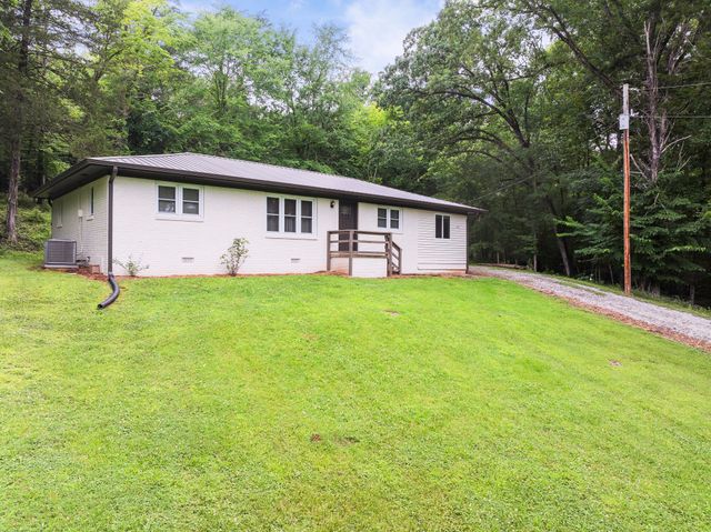 112 Sam Horner Ln, Decaturville, TN 38329