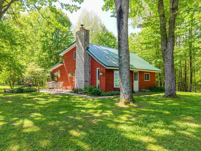 6720 N Rodgers Avenue, Harrison, MI 48625