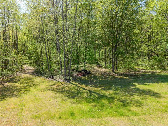 6720 N Rodgers Avenue, Harrison, MI 48625
