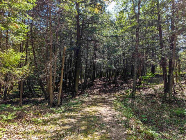 6720 N Rodgers Avenue, Harrison, MI 48625