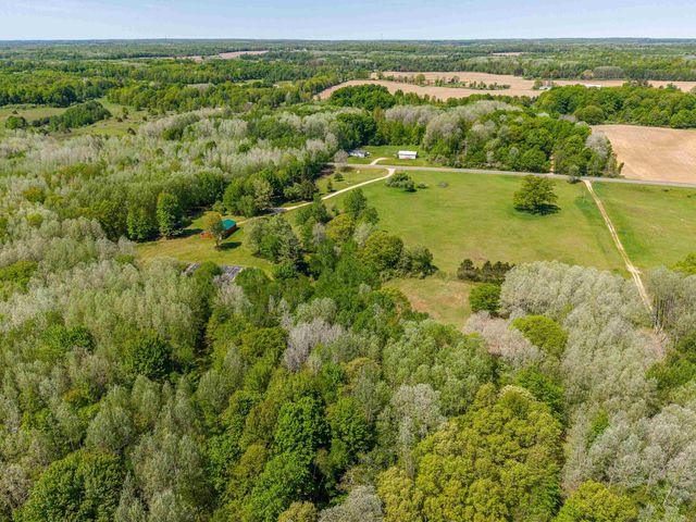 6720 N Rodgers Avenue, Harrison, MI 48625