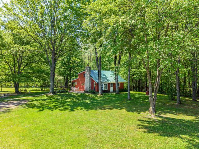 6720 N Rodgers Avenue, Harrison, MI 48625