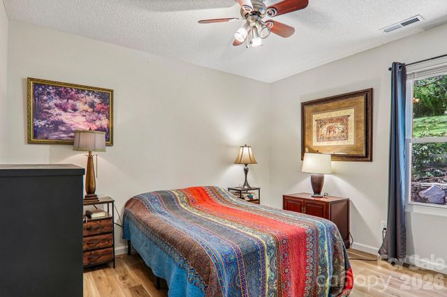 133 Highland Street, Weaverville, NC 28787