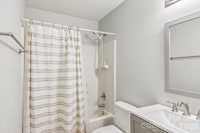 133 Highland Street, Weaverville, NC 28787