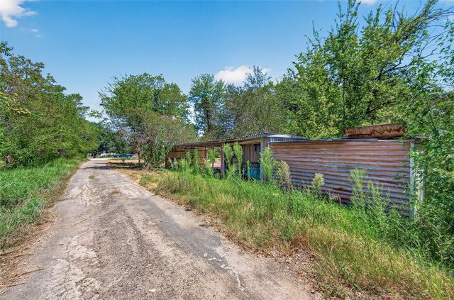 3126 Henson Road, Rosenberg, TX 77471