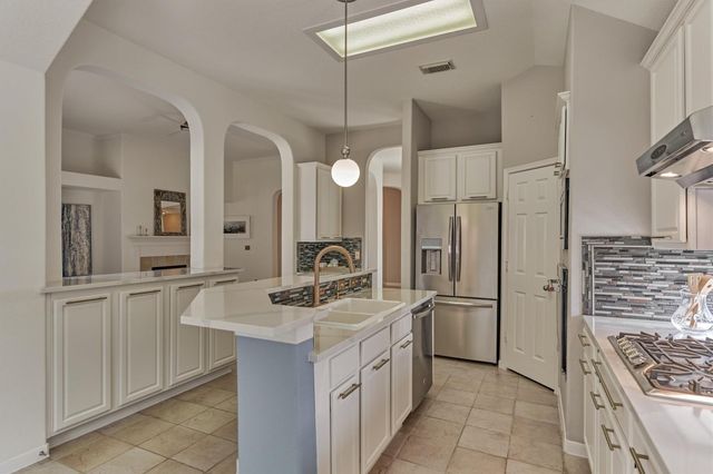 20203 Tamerton Drive, Spring, TX 77388