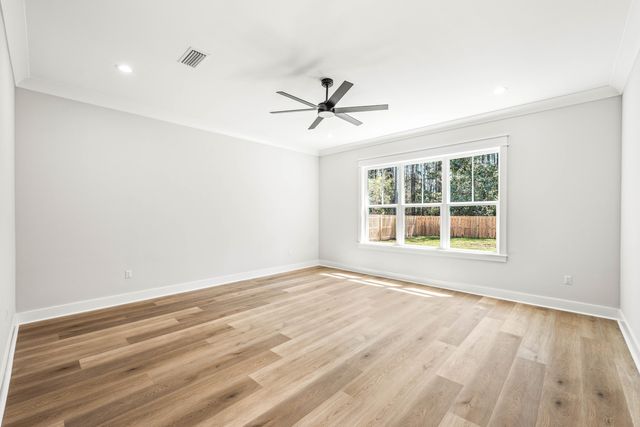 112 E CAPTAIN FRITZ WAY, Freeport, FL 32439