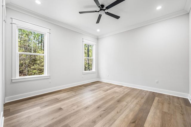 112 E CAPTAIN FRITZ WAY, Freeport, FL 32439