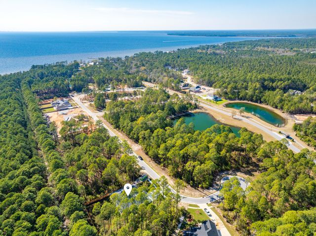 112 E CAPTAIN FRITZ WAY, Freeport, FL 32439