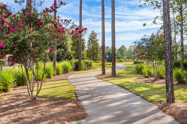 112 E CAPTAIN FRITZ WAY, Freeport, FL 32439