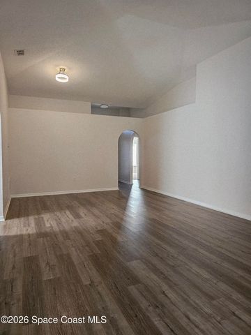 1736 Vista Lake Circle, Melbourne, FL 32904