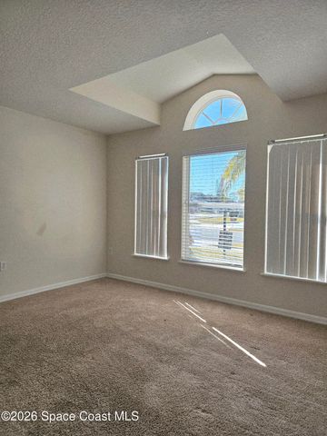 1736 Vista Lake Circle, Melbourne, FL 32904