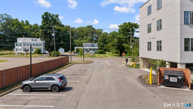 245 East Main Street 1, Branford, CT 06405