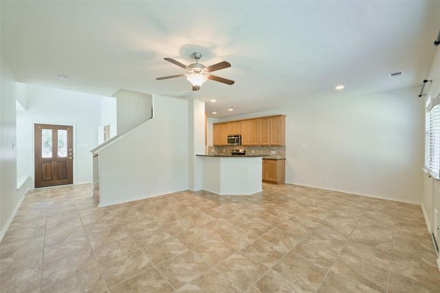 327 Bloomhill Place, Magnolia, TX 77354