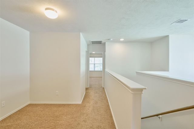327 Bloomhill Place, Magnolia, TX 77354