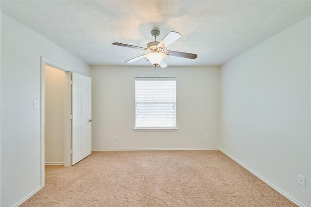 327 Bloomhill Place, Magnolia, TX 77354