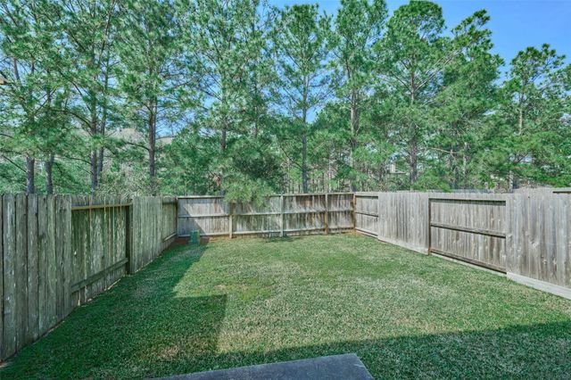327 Bloomhill Place, Magnolia, TX 77354