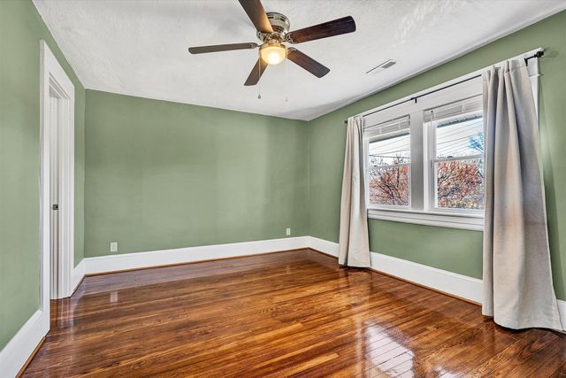 2031 Sherwood AVE, Roanoke, VA 24015