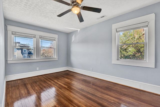 2031 Sherwood AVE, Roanoke, VA 24015