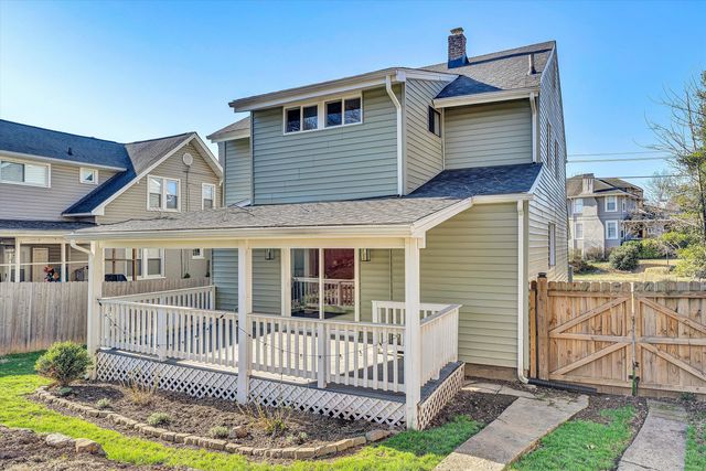 2031 Sherwood AVE, Roanoke, VA 24015