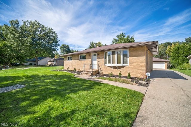 11254 Gordon Drive, Parma, OH 44130