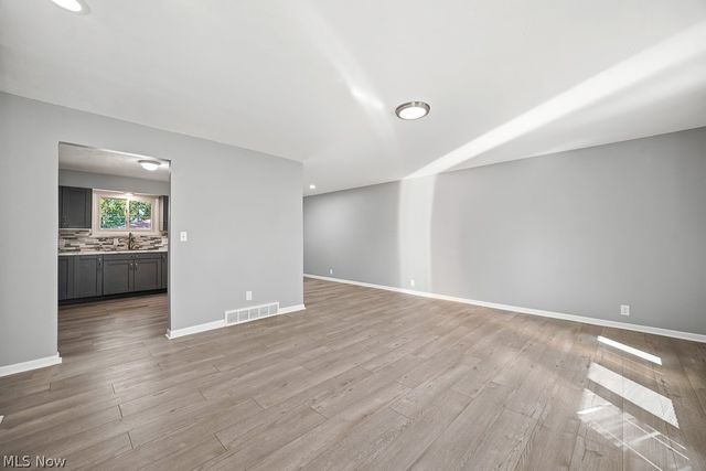 11254 Gordon Drive, Parma, OH 44130