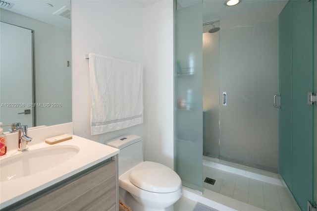 121 NE 34th St 2505, Miami, FL 33137