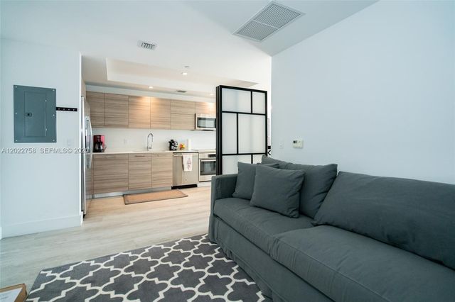 121 NE 34th St 2505, Miami, FL 33137