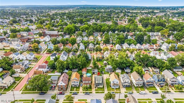 4229 Gifford Avenue, Cleveland, OH 44109